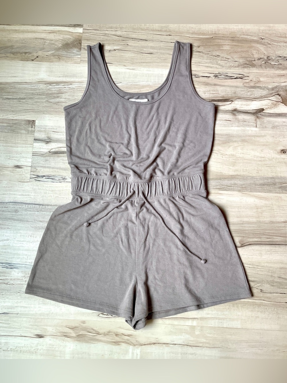 Abercrombie Drawstring Waist Romper in Taupe, lounge collection size Medium